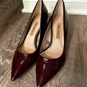 Zara Burgundy Faux Patent Block Heel Shoes, USA size 8, Uk Size 6, EU size 39